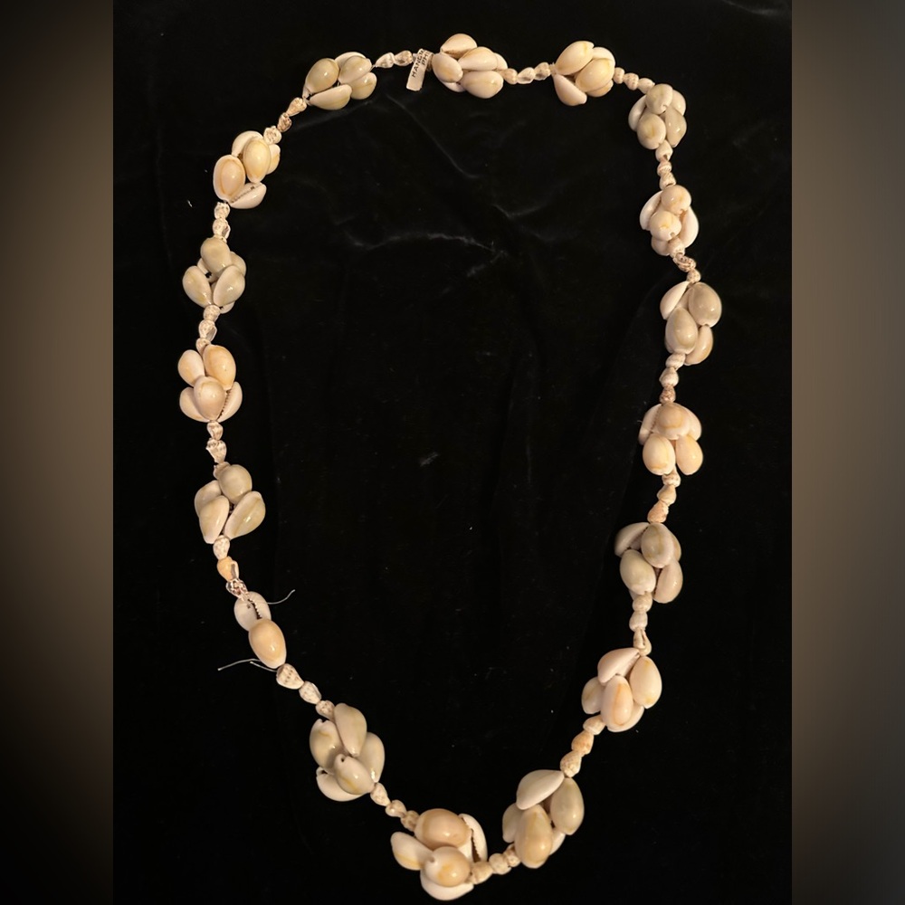 Vintage Shell Necklace. Handmade in Philippines.